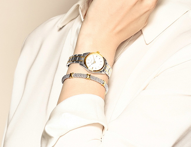Stacking Watches with Bracelets – A Trendy Way to Add Glam to Your Festive  Look