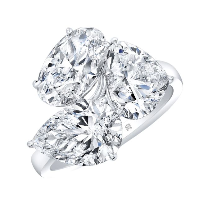 
Processing...
Rahaminov
Oval, Pear & Heart Shape Diamond Cluster Ring in Platinum