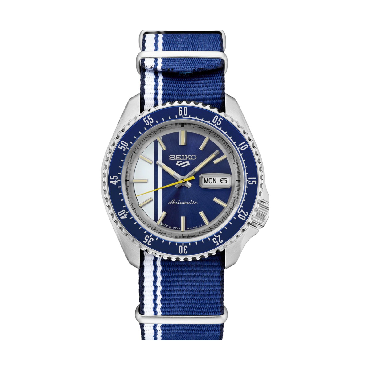 Seiko 5 sport online blue dial