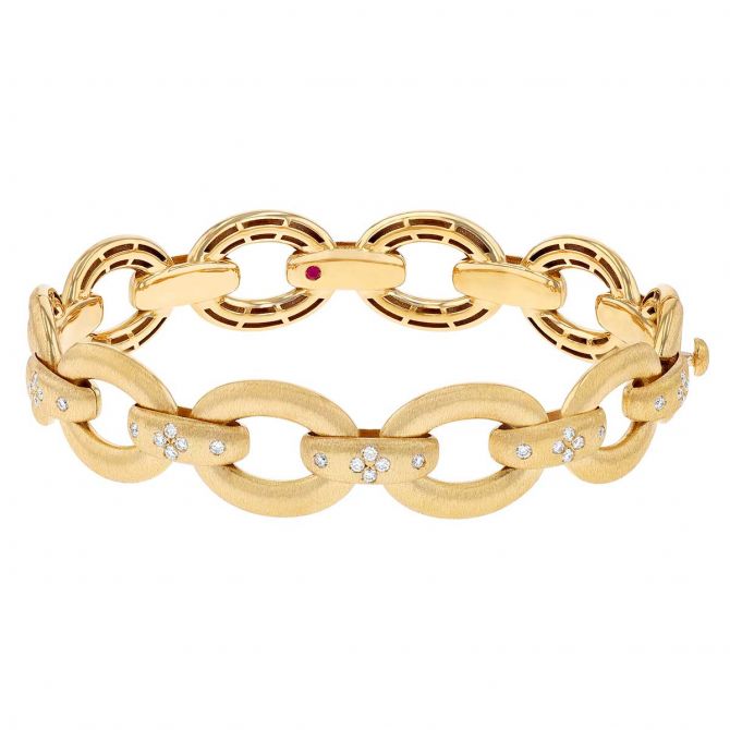 Roberto Coin Duchessa Satin Finish & Diamond Accent Oval Link Bracelet in Yellow Gold