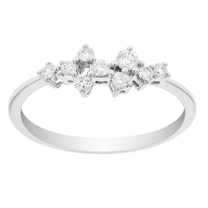 Round Diamond Cluster Ring in White Gold