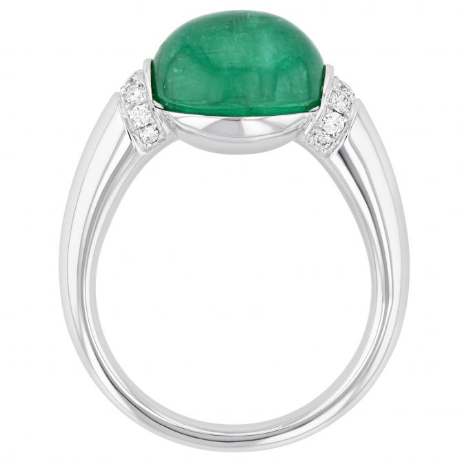 Oval Emerald Cabochon Ring in White Gold with Diamond Rondelles