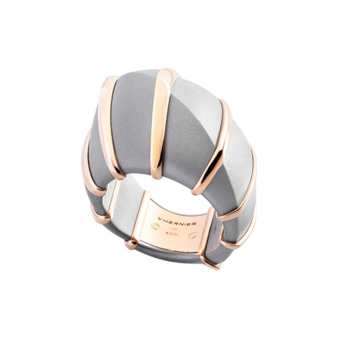 Vhernier Ardis Yellow Gold & Aluminum Sculptural Ring