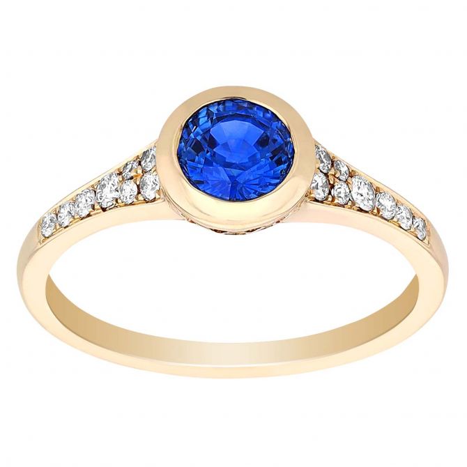 Round Sapphire Bezel Set Ring with Diamond Pavé Tapered Sides in Yellow Gold