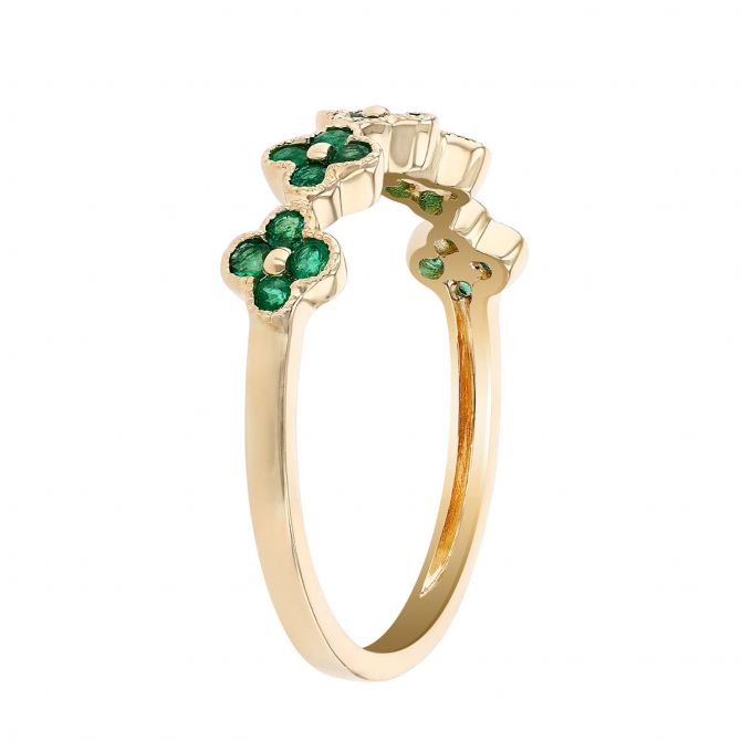 Emerald Flower Ring in Yellow Gold