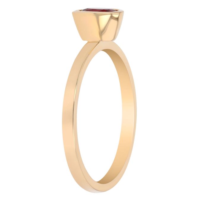 Oval Orange Sapphire Bezel Set Ring in Yellow Gold