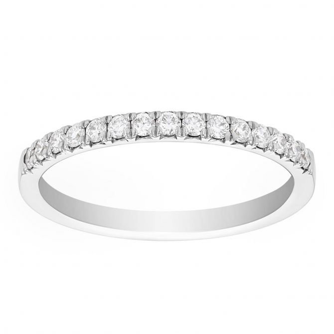 Round Diamond Prong Set Wedding Band in White Gold, 0.25 cttw