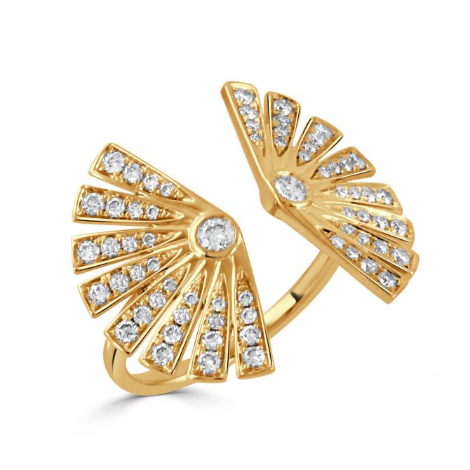 Doves Deco Diamond Fan Hug Ring in Yellow Gold