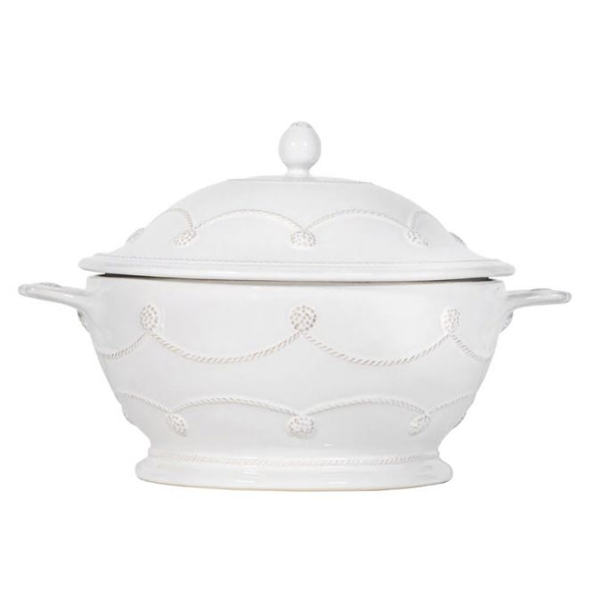 Juliska Berry and Thread Casserole with Lid, Whitewash