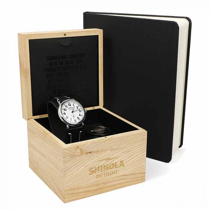 Engraved hot sale shinola watch