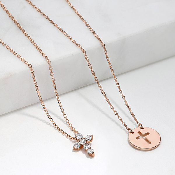 Shop Rose Gold Necklaces