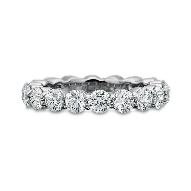 18K White Gold Shared Prong Diamond Eternity Band