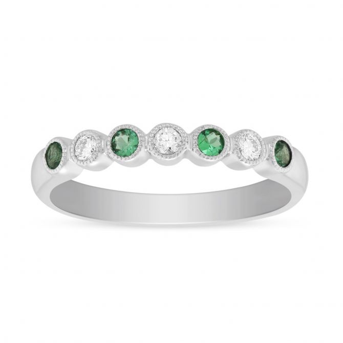 14K White Gold Round Emerald & Diamond Bezel Set Milgrain Ring