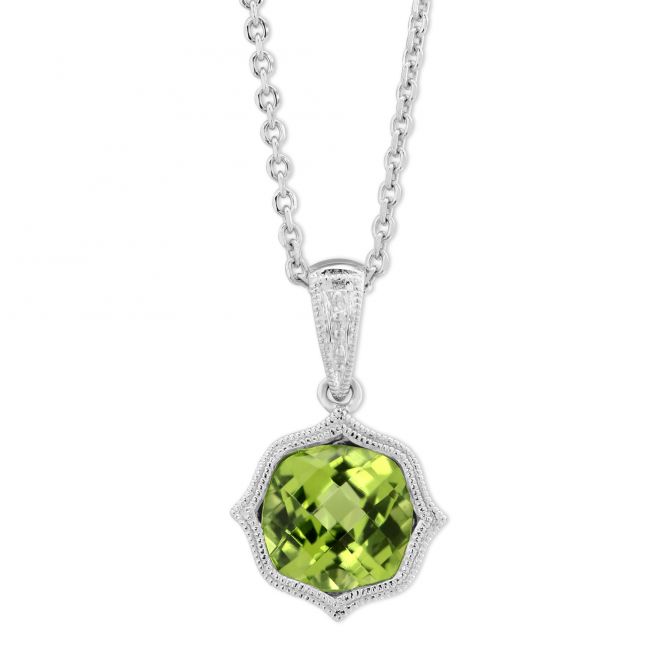 Peridot Quatrefroil Milgrain Pendant in White Gold, 18"