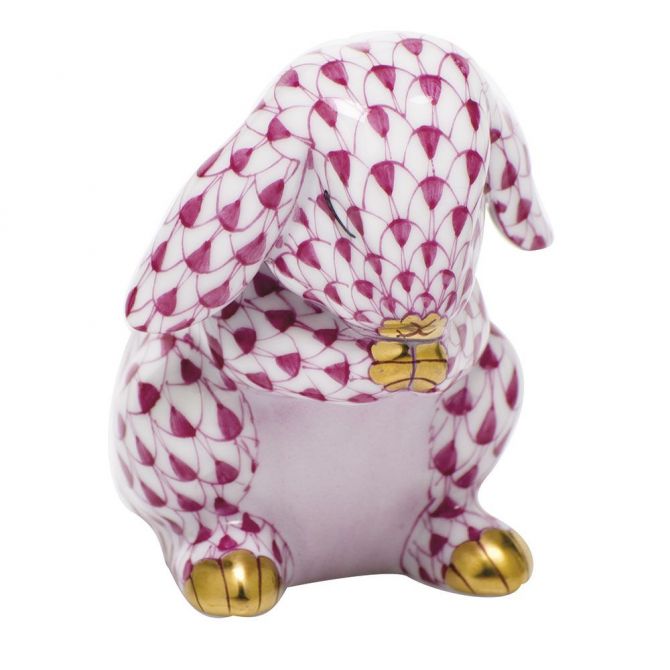 Herend Praying Bunny, Raspberry